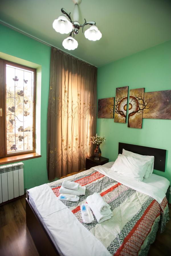 Hotel 4You Tbilisi Exterior foto