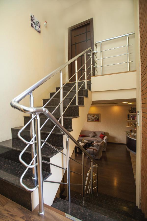 Hotel 4You Tbilisi Exterior foto