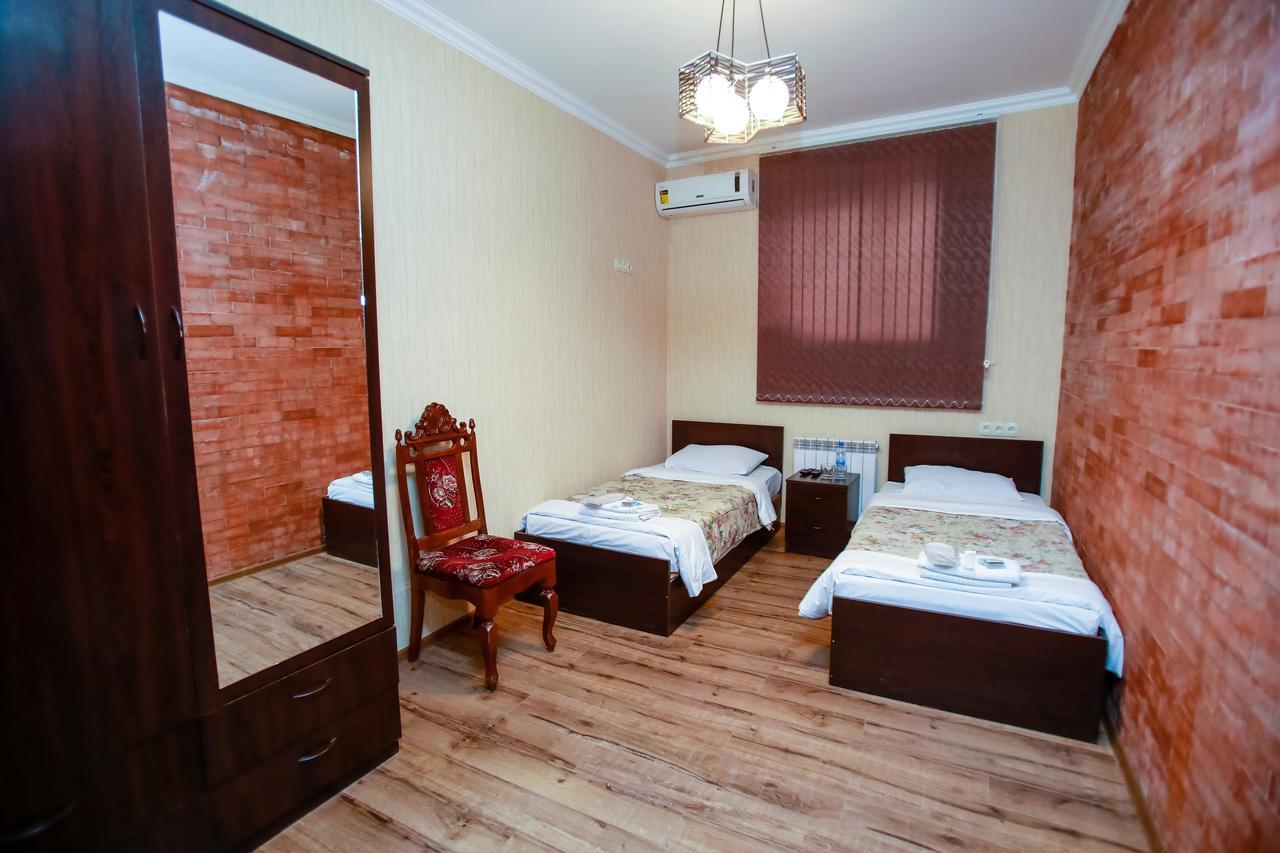 Hotel 4You Tbilisi Exterior foto