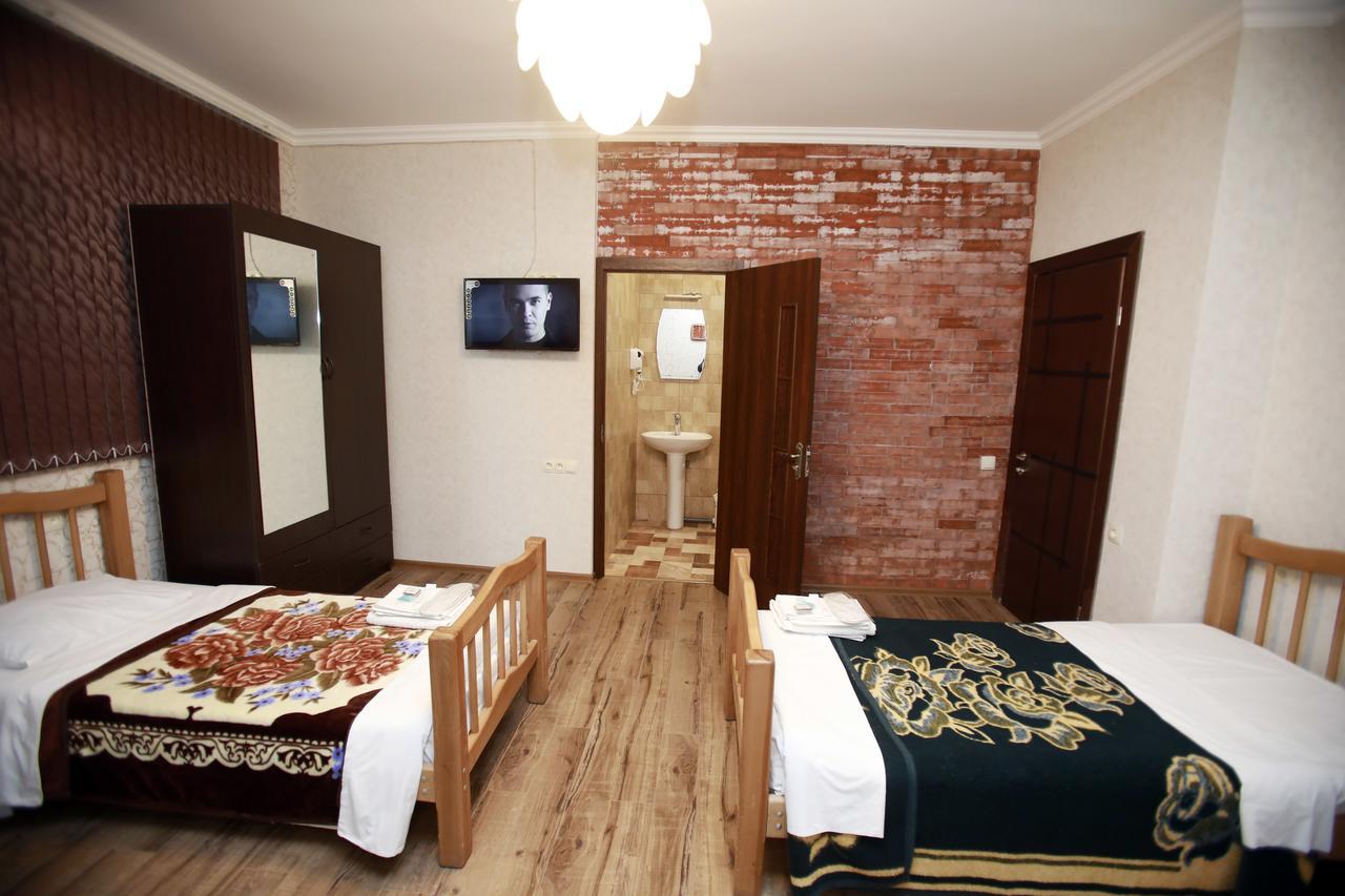 Hotel 4You Tbilisi Exterior foto
